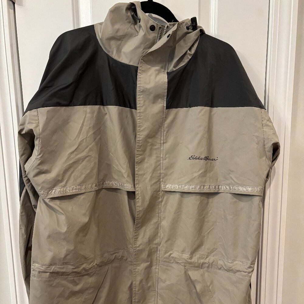Eddie Bauer Large (L) Green and Black Heavy Duty Rain Jacket (NO ZIPPER)